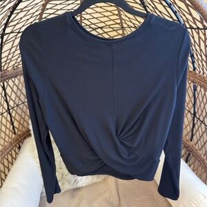 All in Motion Cropped Twist Front Workout Top Black Medium